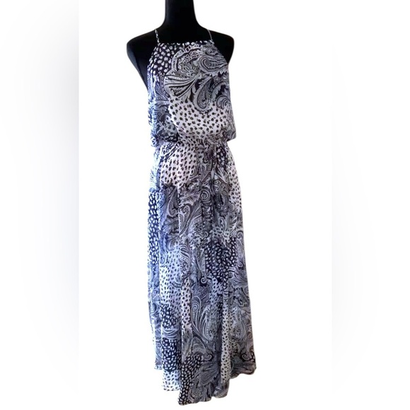 VICI Blue Paisley Scarf Maxi Dress Keyhole Back Halter Tie NWOT - Picture 5 of 8